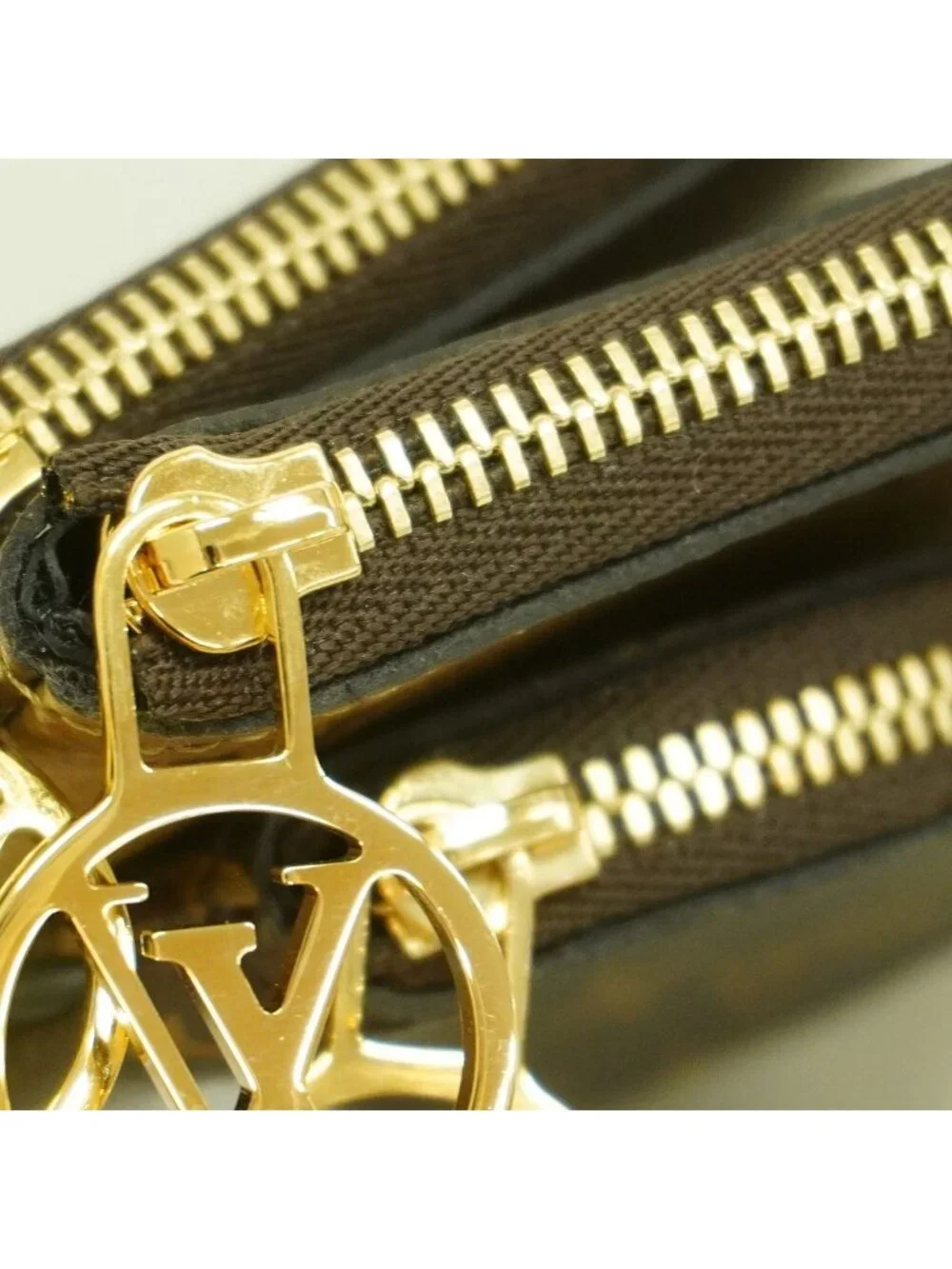 Louis Vuitton louis vuitton